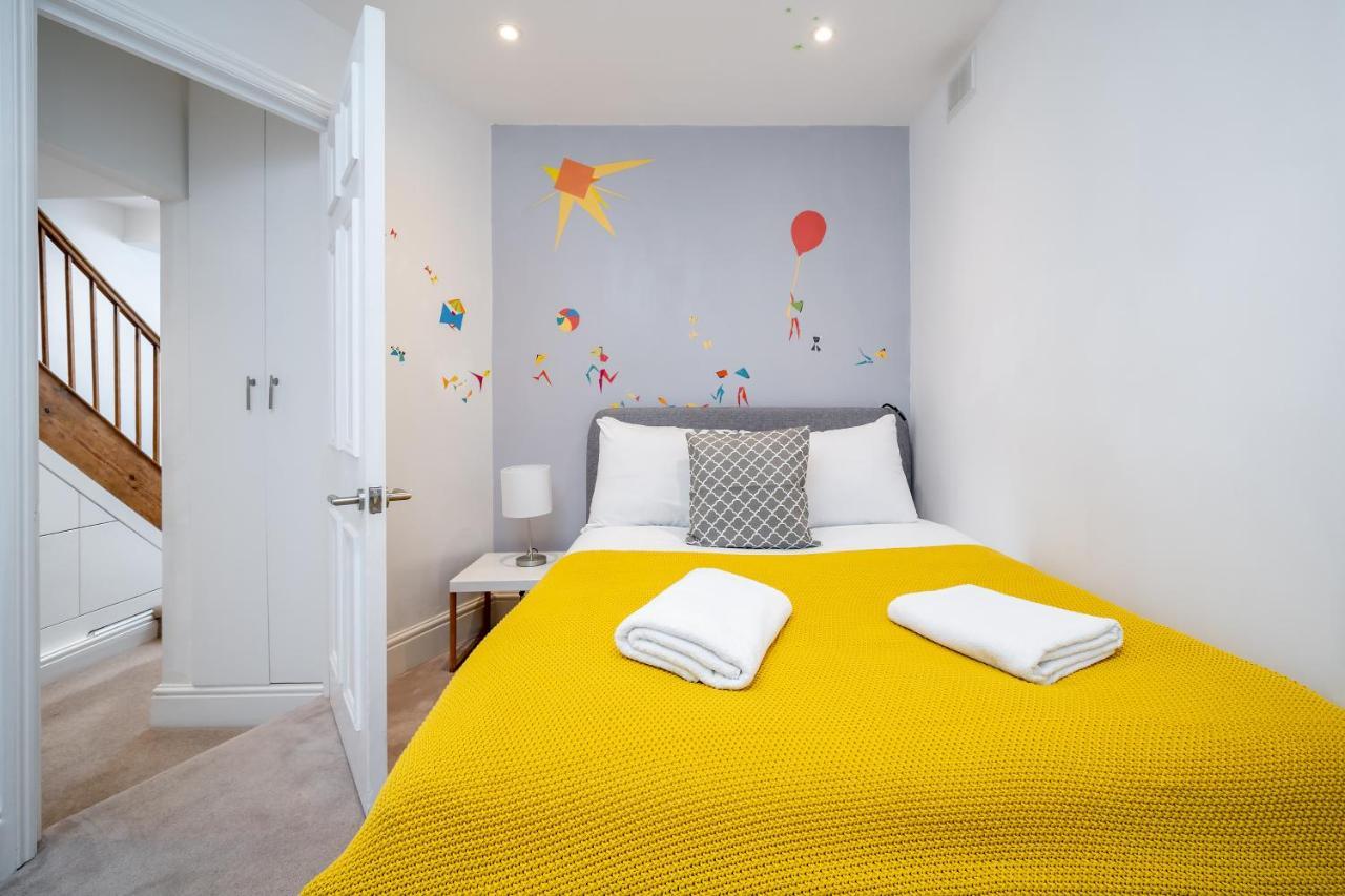 Sleek Flat With Communal Courtyard Appartement Londres